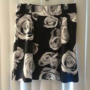 WHBM A-Line Skirt With Pockets